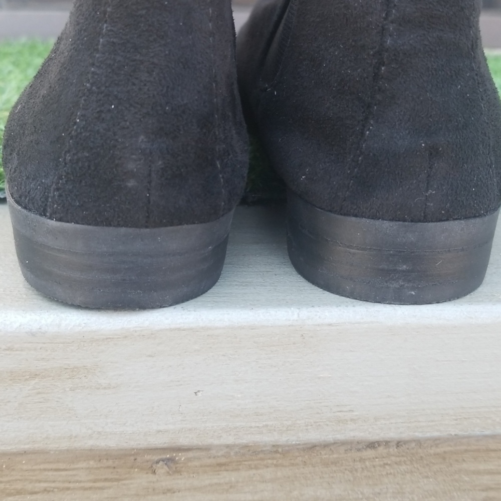 Booties by American Rag - Picture 5 of 8